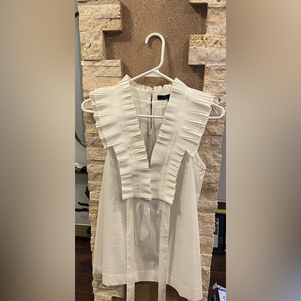 BCBGMaxAzria White Ruffled Blouse - Picture 2 of 7